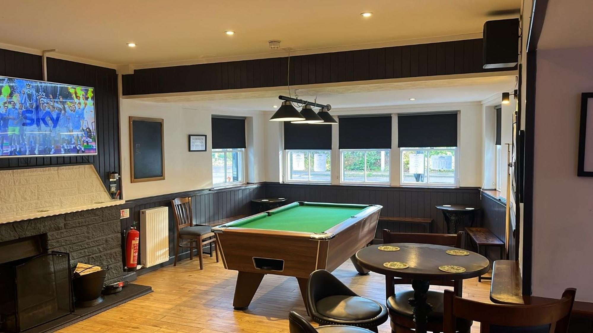Novar Arms Hotel Evanton Extérieur photo