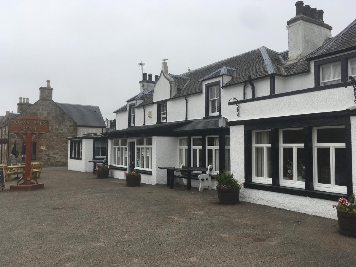 Novar Arms Hotel Evanton Extérieur photo